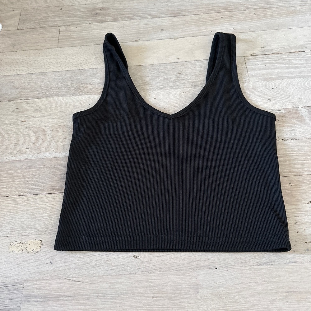 Black v neck belly shirt